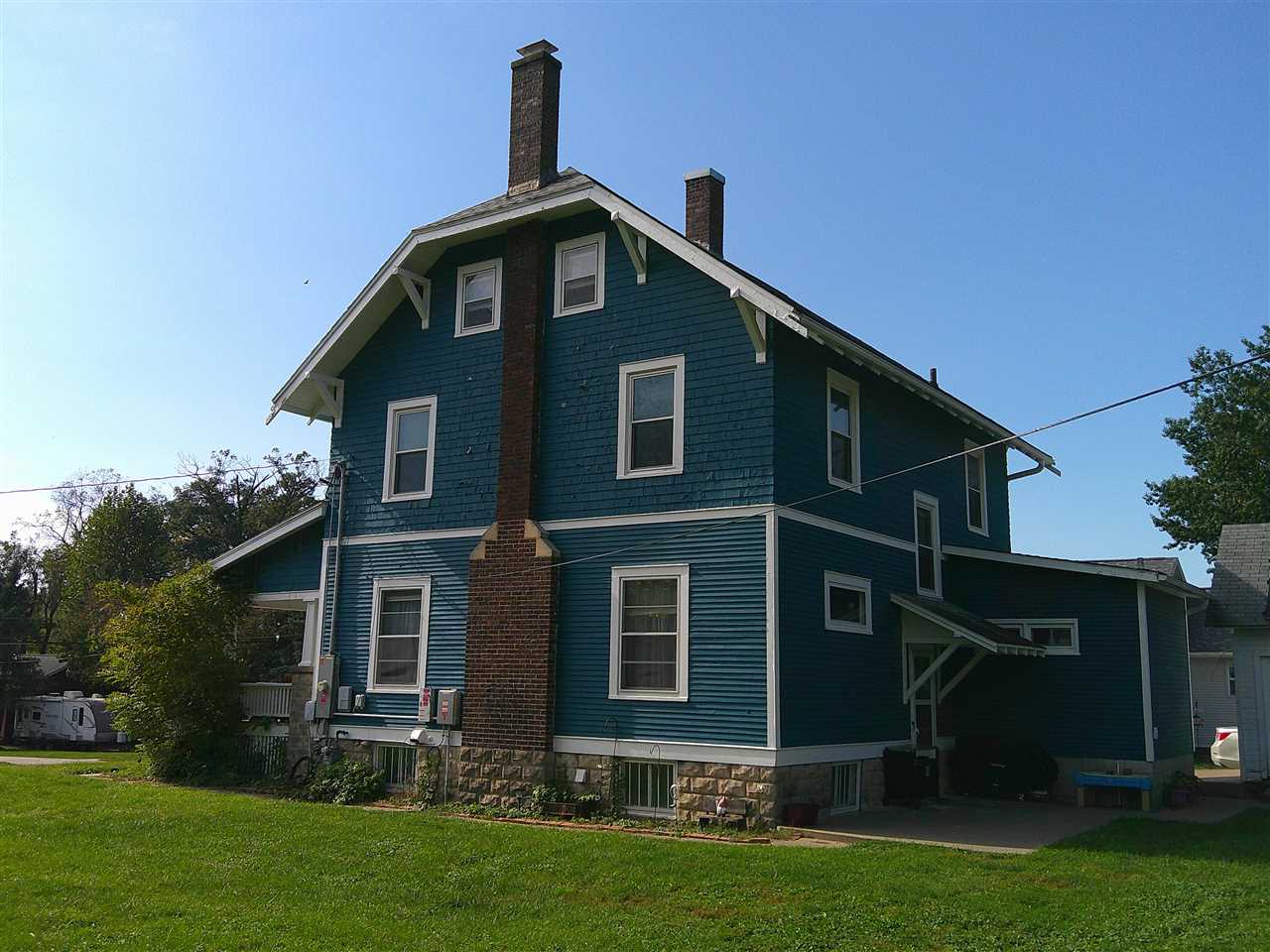 726 W Main Street Washington IA 52353