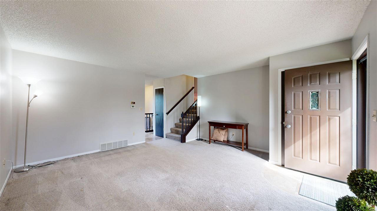 1427 Dolen Place Iowa City IA 52246