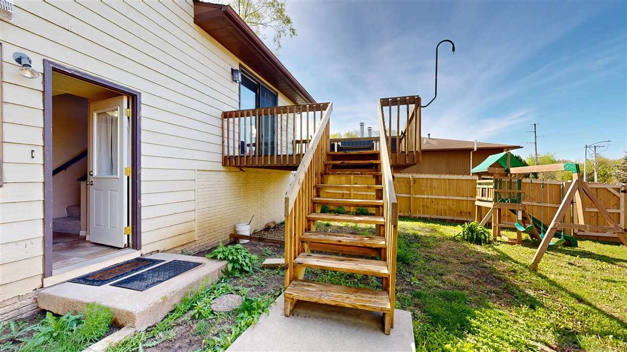 1427 Dolen Place Iowa City IA 52246