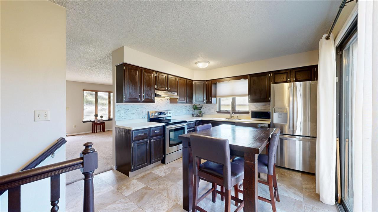 1427 Dolen Place Iowa City IA 52246