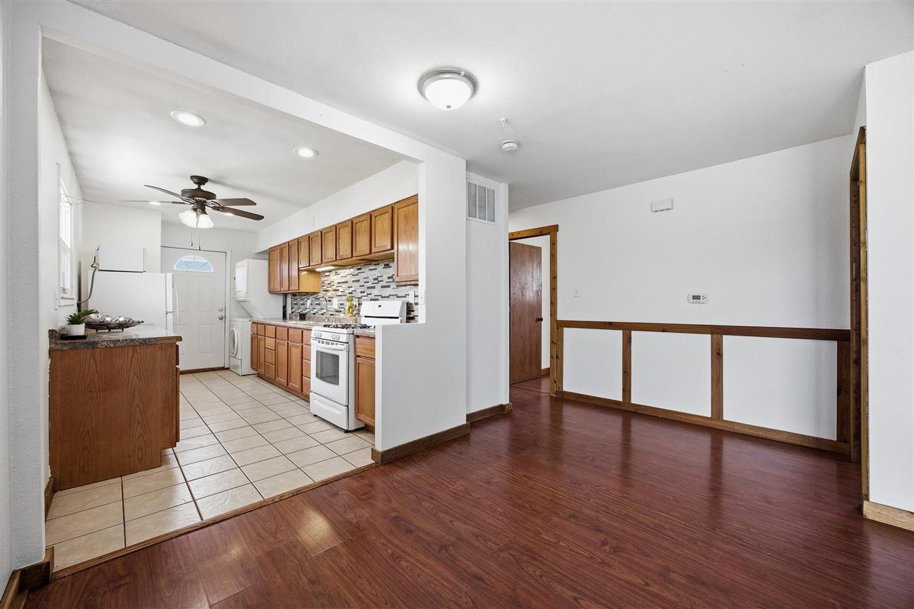 1051 Clifton Street NE Cedar Rapids IA 52402
