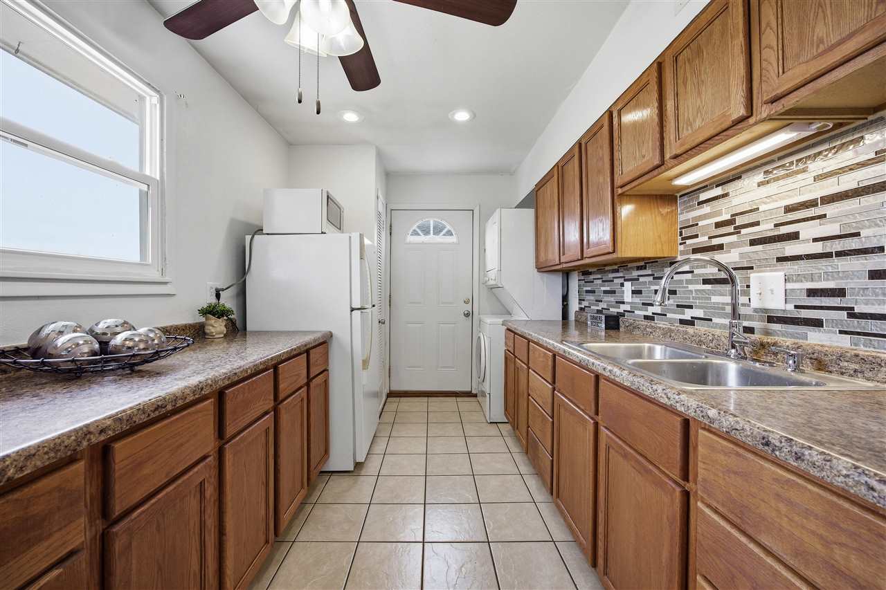 1051 Clifton Street NE Cedar Rapids IA 52402