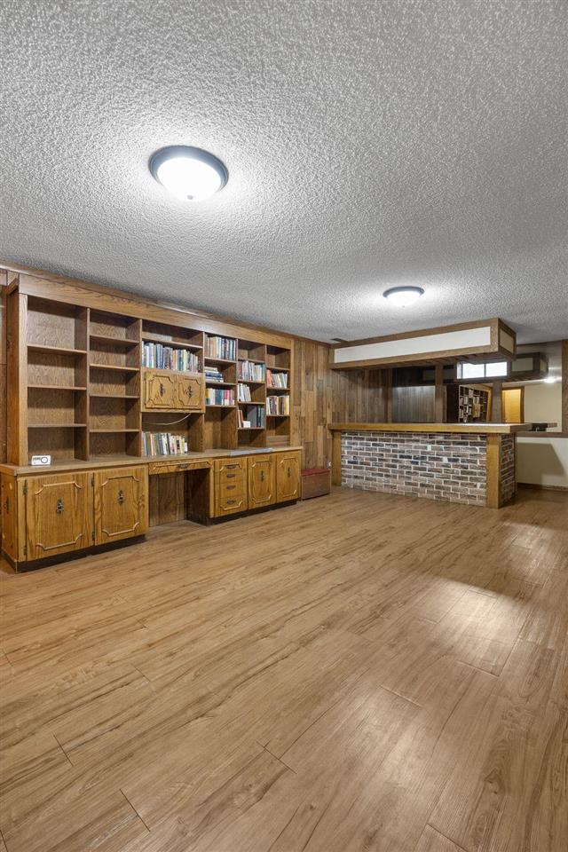 2283 Cae Drive Iowa City IA 52246