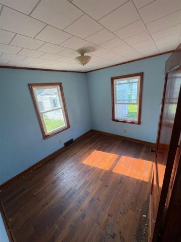 108 N Highland Street North English IA 52316
