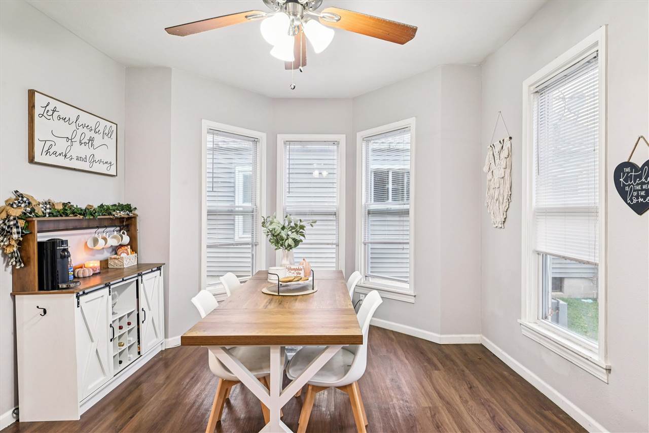 648 SW 22nd Avenue Cedar Rapids IA 52404