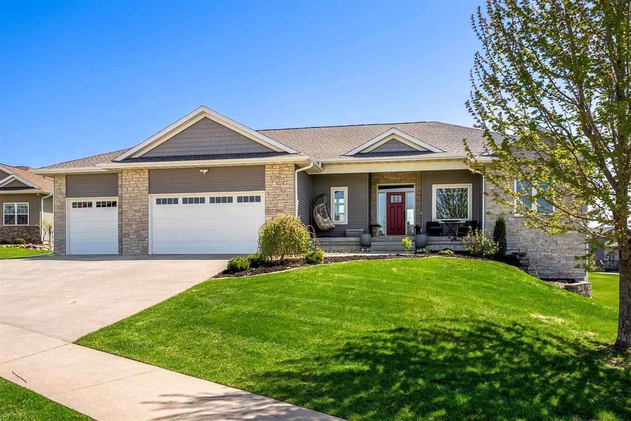 2040 Stone Creek Circle North Liberty IA 52317