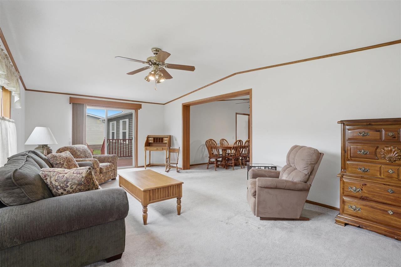 262 Morgan Court Iowa City IA 52240-7219