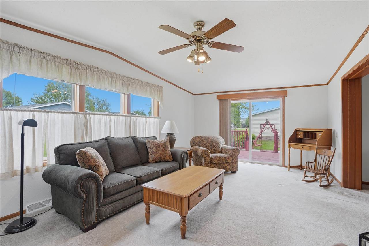 262 Morgan Court Iowa City IA 52240-7219