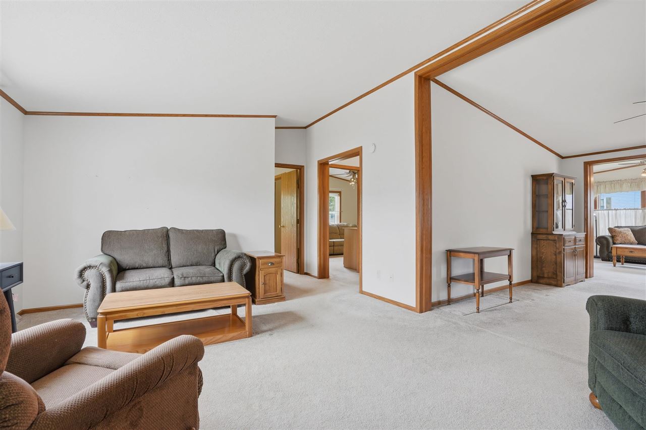 262 Morgan Court Iowa City IA 52240-7219