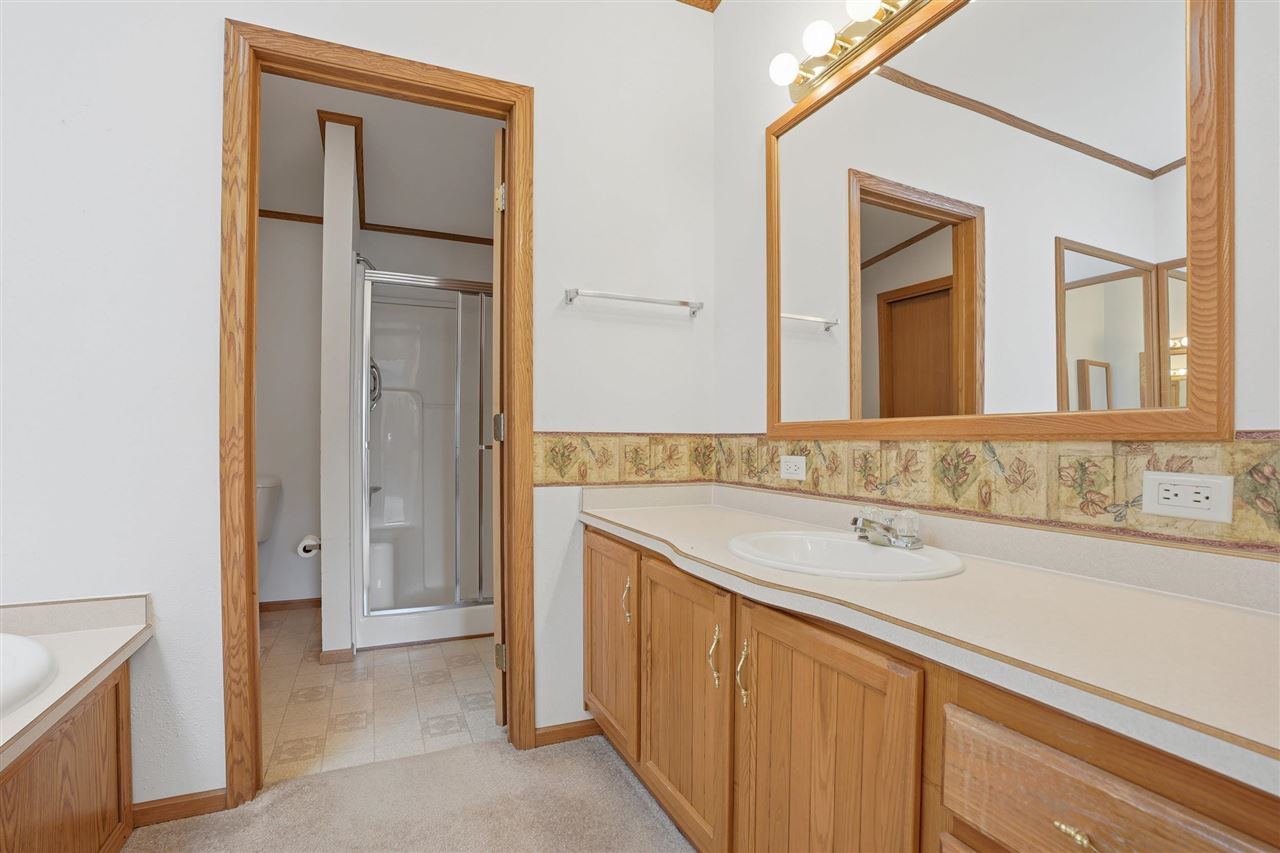 262 Morgan Court Iowa City IA 52240-7219