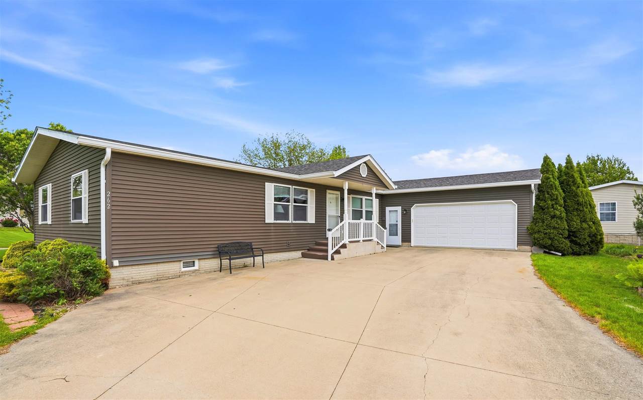 262 Morgan Court Iowa City IA 52240-7219