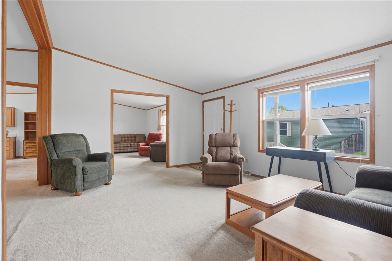 262 Morgan Court Iowa City IA 52240-7219