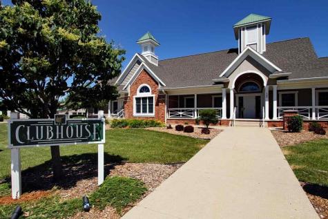 262 Morgan Court Iowa City IA 52240-7219