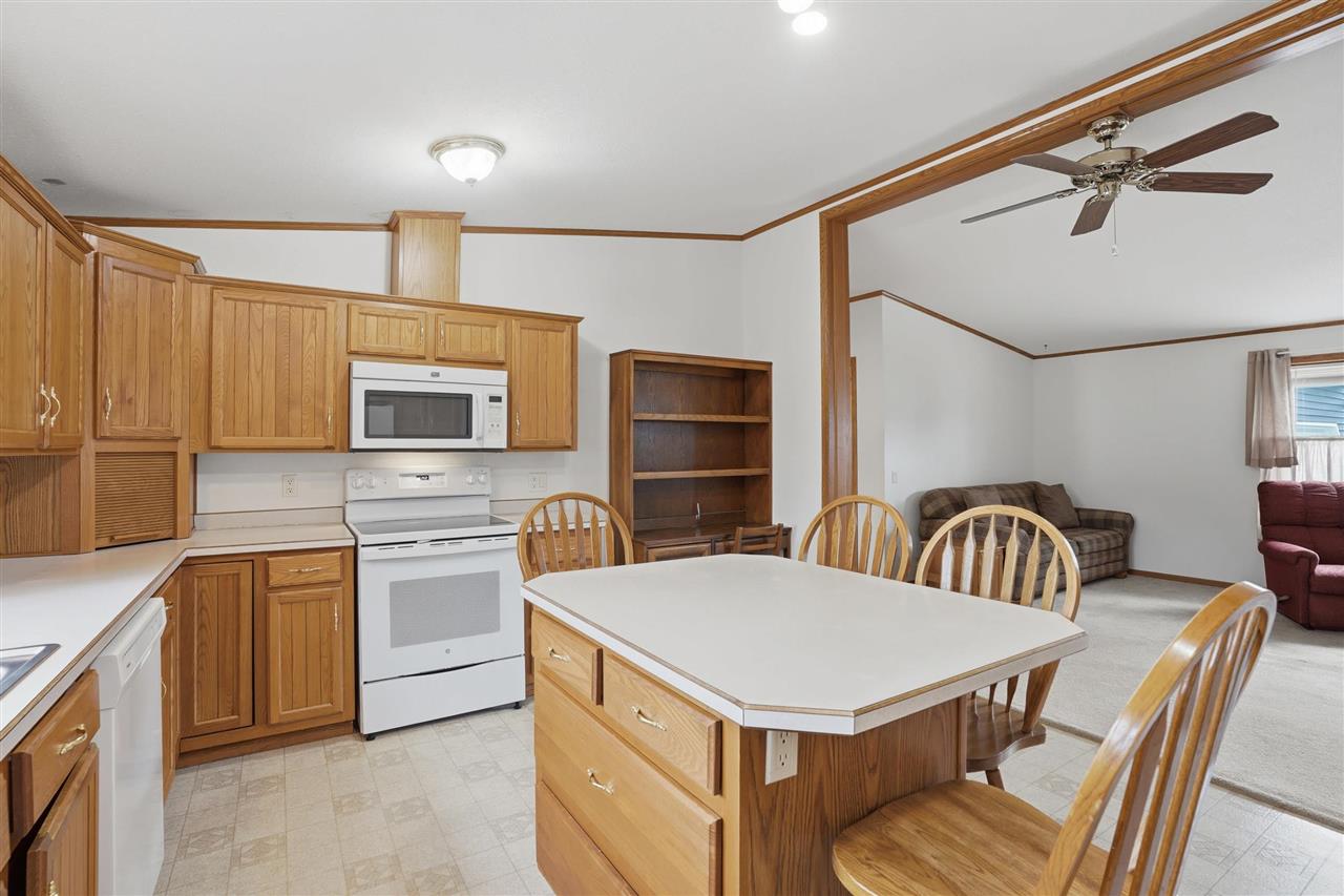 262 Morgan Court Iowa City IA 52240-7219