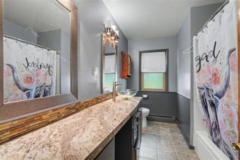 321 Rose Avenue Swisher IA 52338