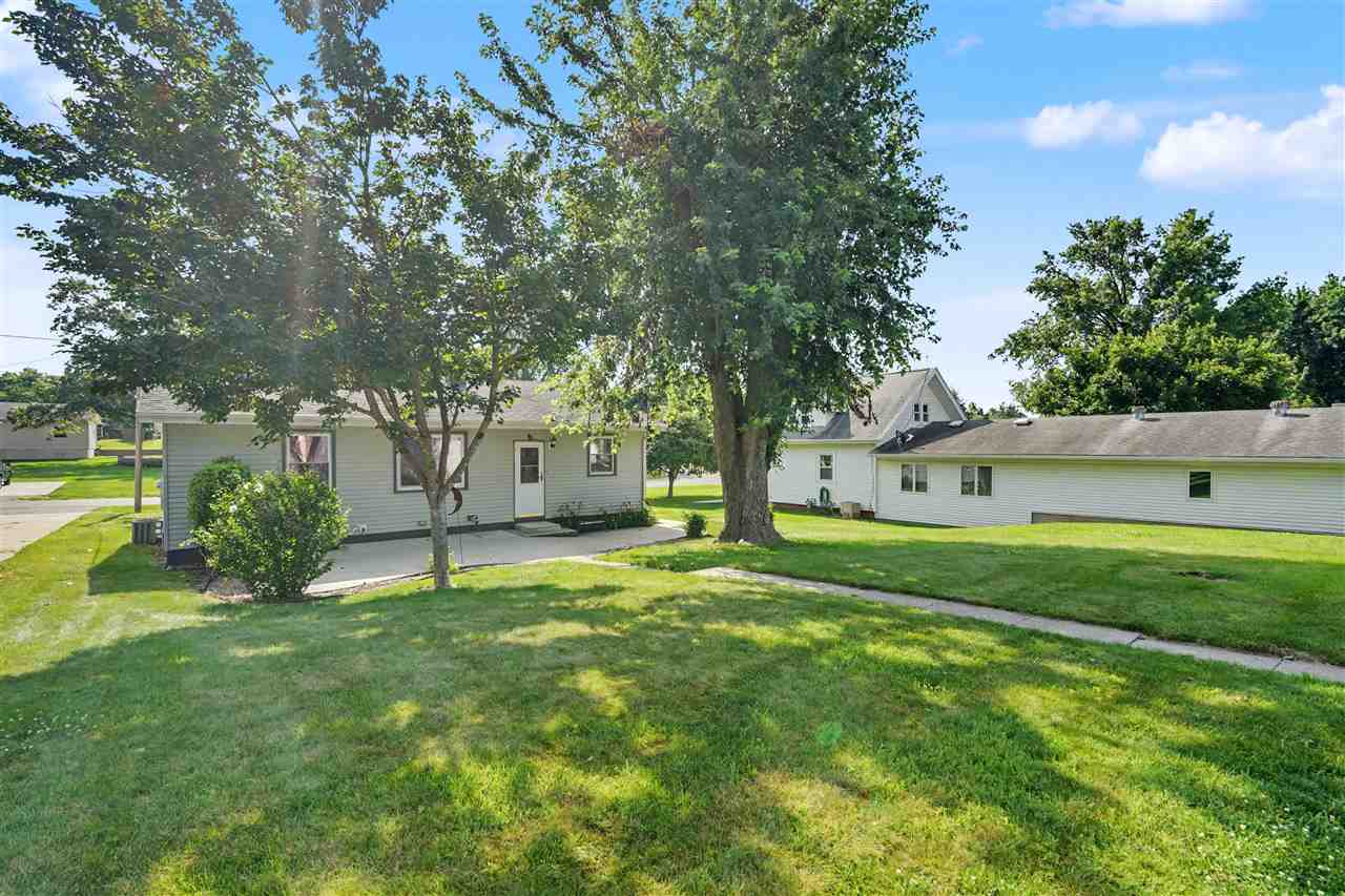 321 Rose Avenue Swisher IA 52338