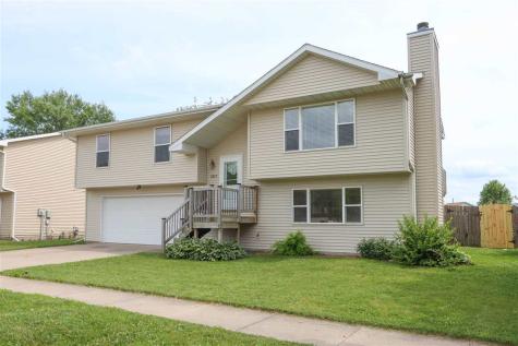 1917 Lakeside Drive Iowa City IA 52240