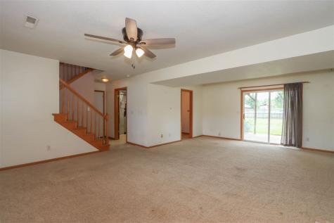 1917 Lakeside Drive Iowa City IA 52240
