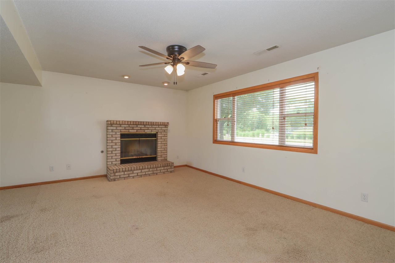 1917 Lakeside Drive Iowa City IA 52240