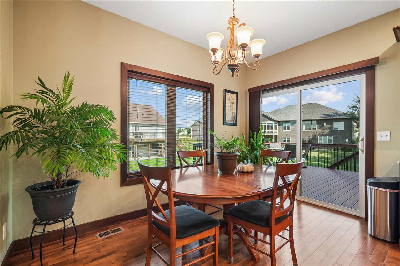 909 Aster Court Fairfax IA 52228