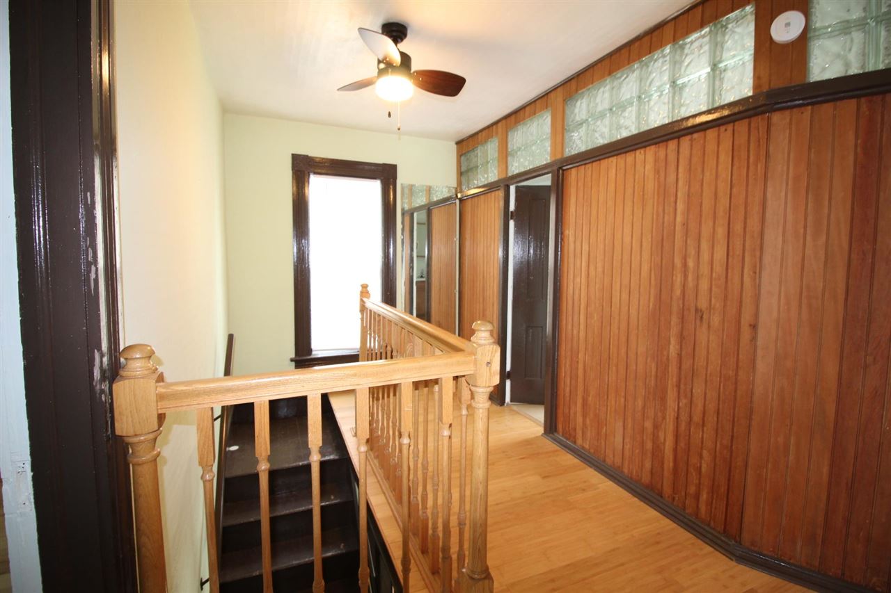 114 W Oak Street North English IA 52316