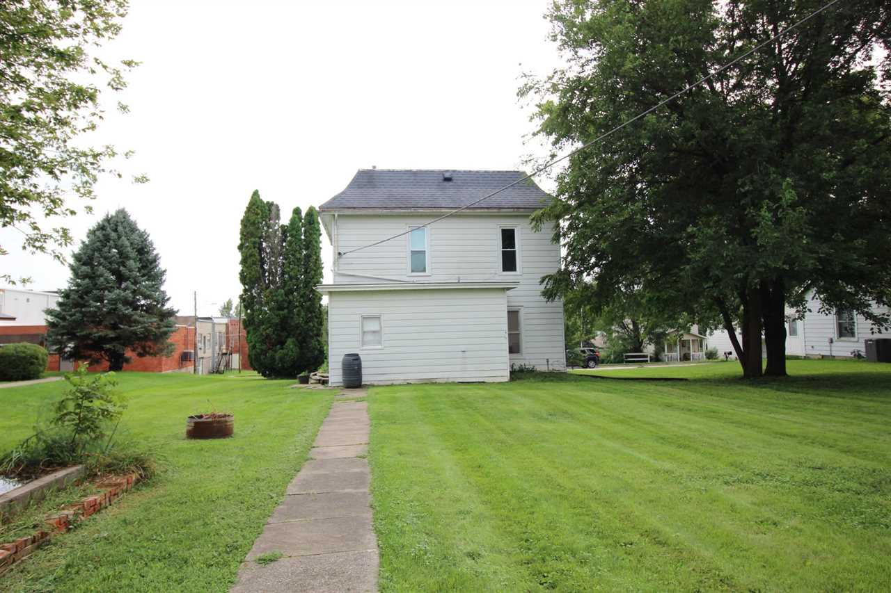 114 W Oak Street North English IA 52316