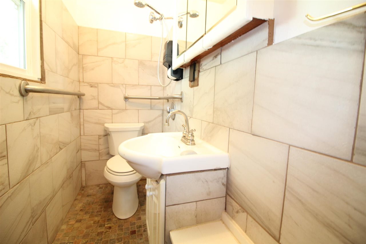 114 W Oak Street North English IA 52316