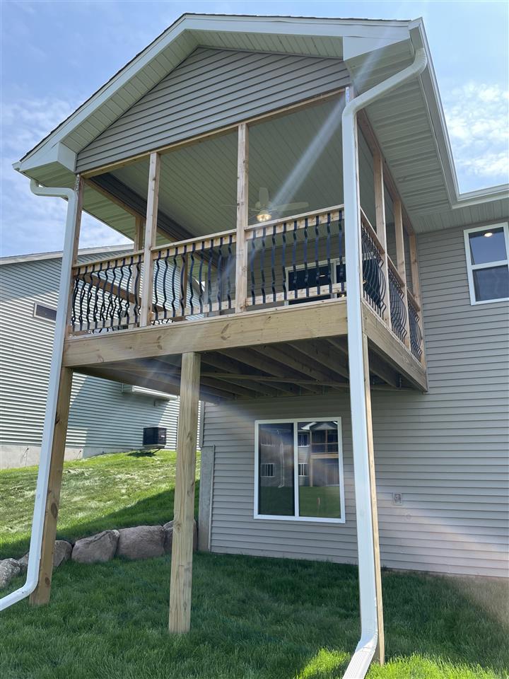 842 Armands Lane Tiffin IA 52340