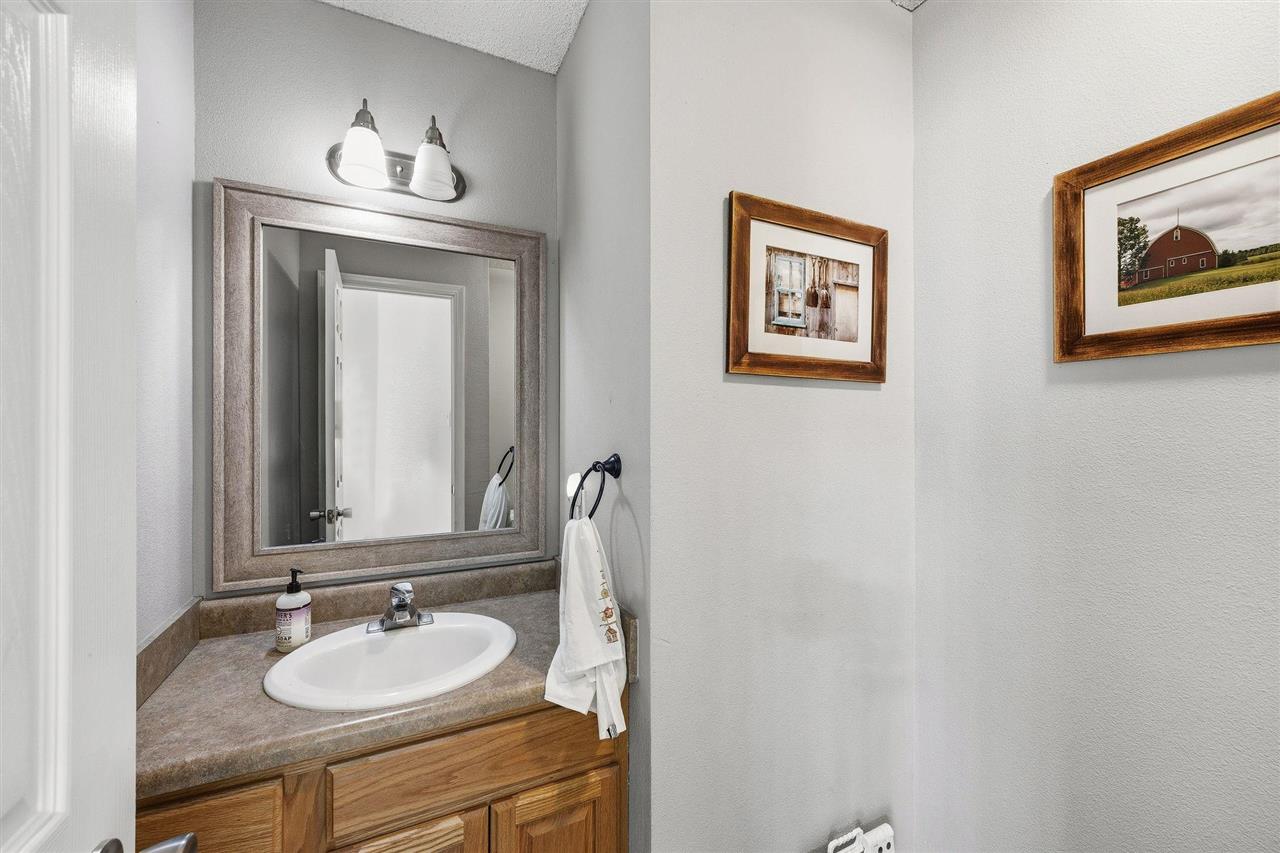 2768 Irving Avenue Iowa City IA 52246