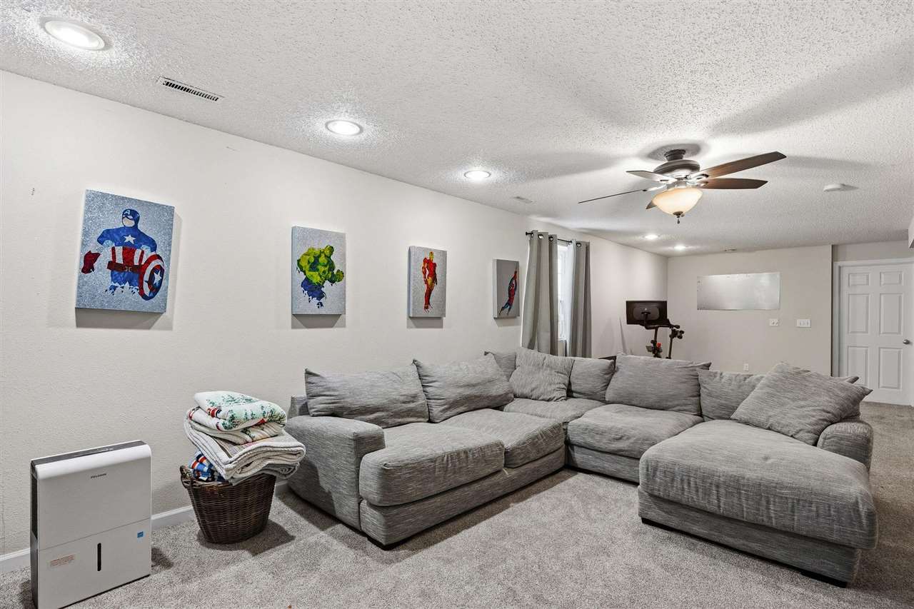 2768 Irving Avenue Iowa City IA 52246