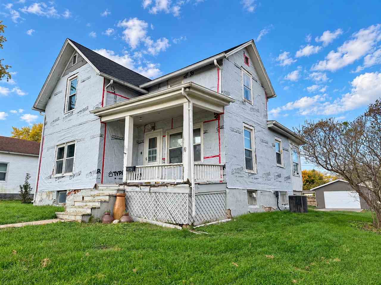 623 N Avenue C Washington IA 52353