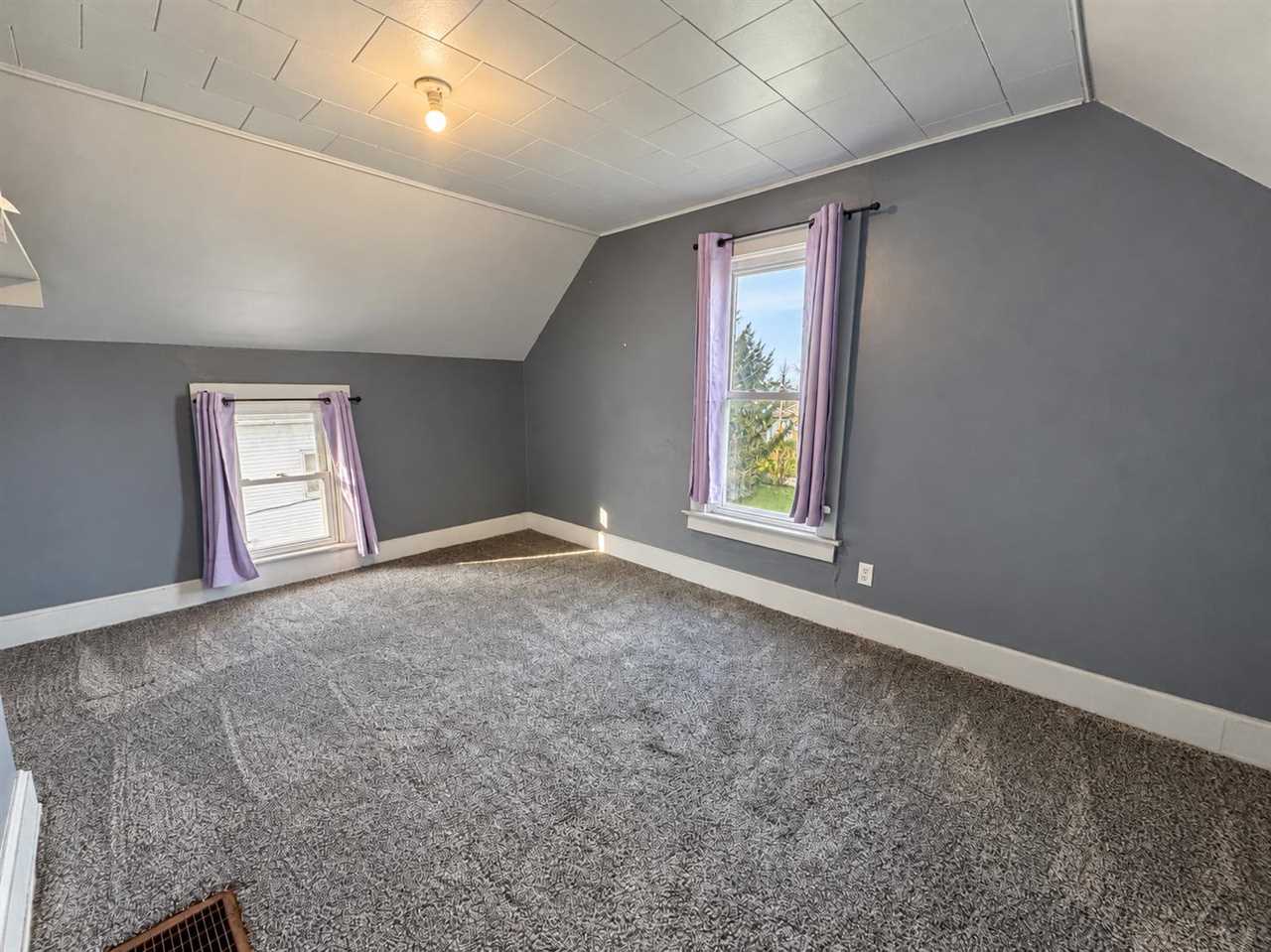 623 N Avenue C Washington IA 52353