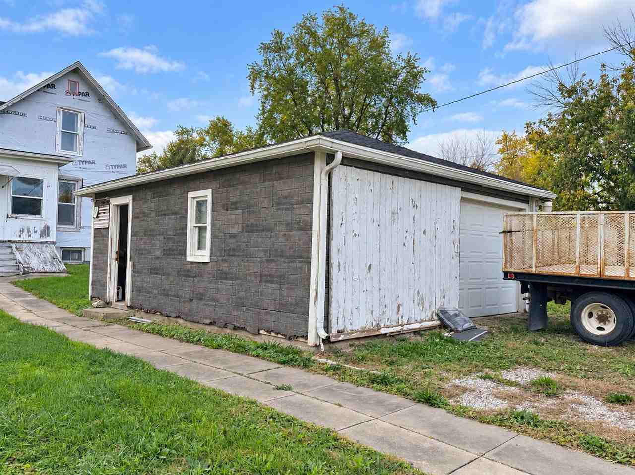 623 N Avenue C Washington IA 52353