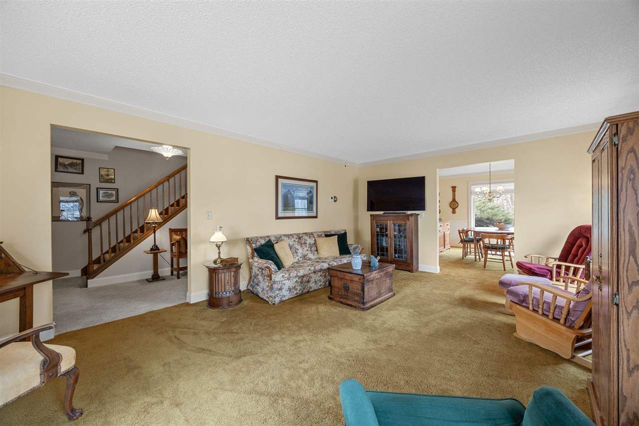 5297 Sand Road SE Iowa City IA 52240