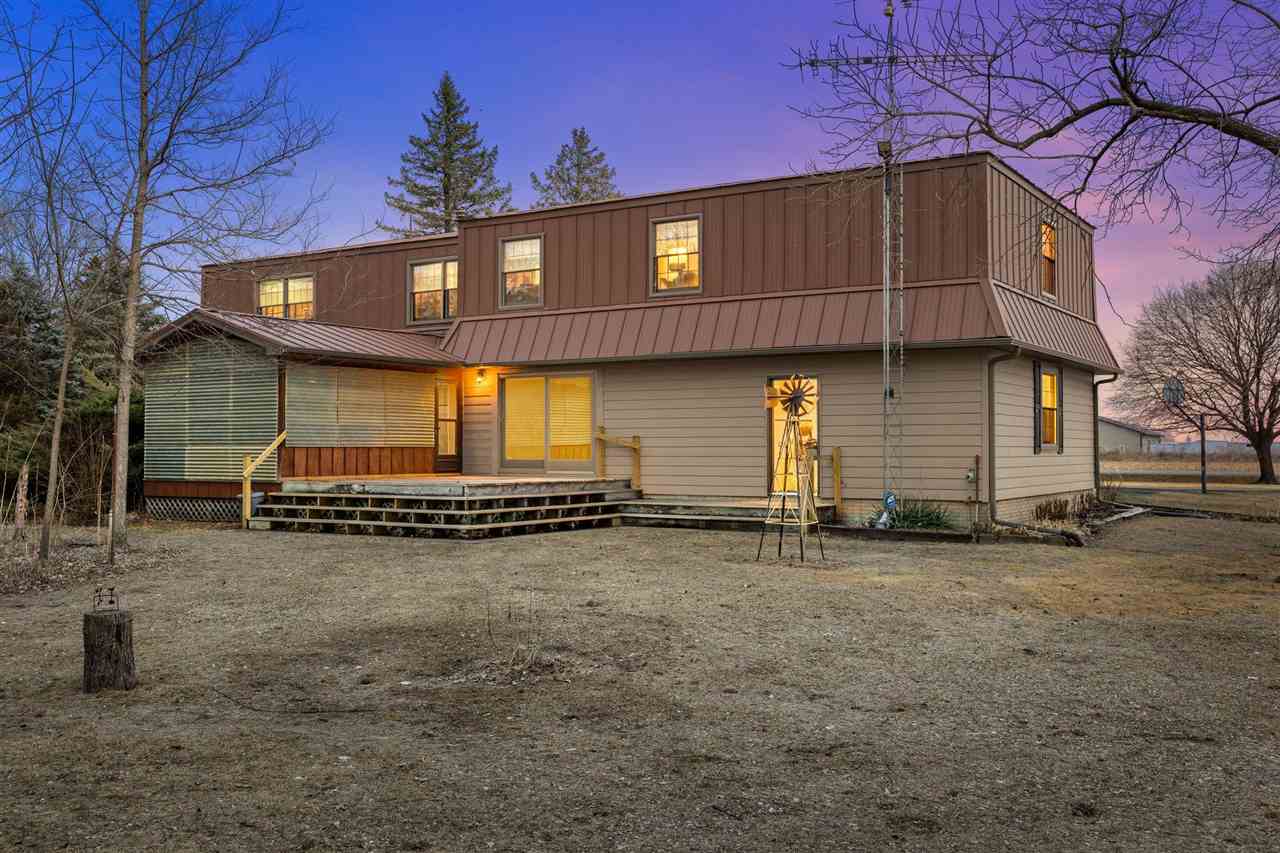 5297 Sand Road SE Iowa City IA 52240