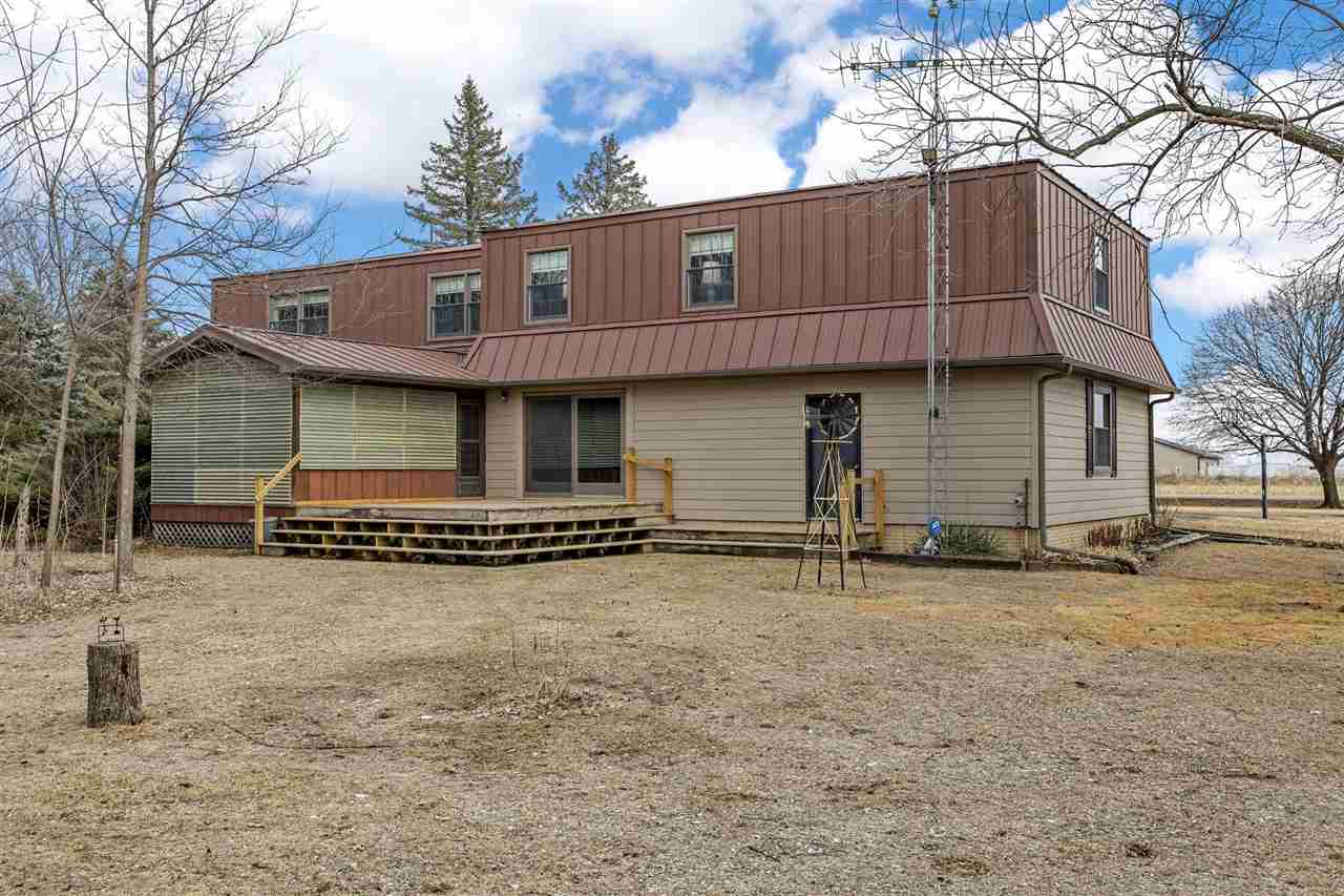 5297 Sand Road SE Iowa City IA 52240