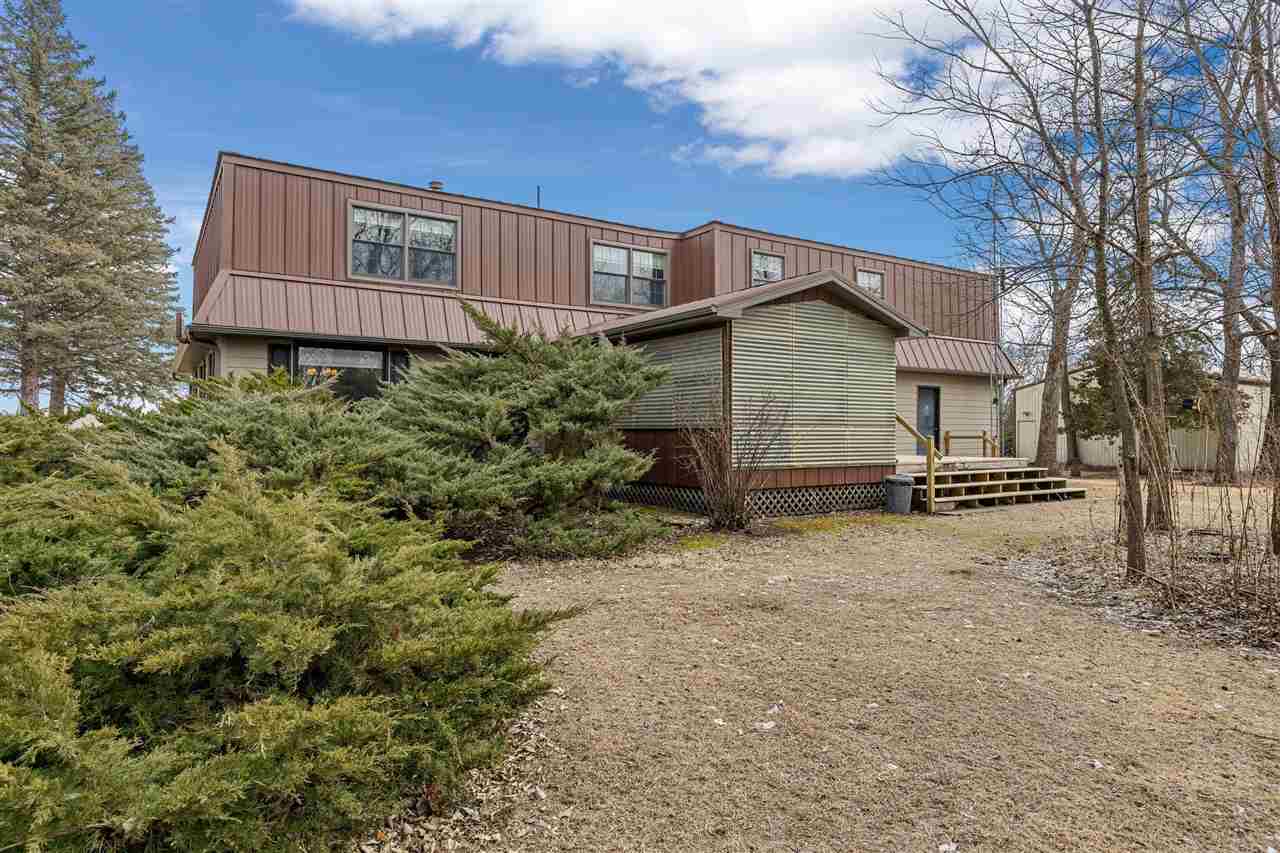 5297 Sand Road SE Iowa City IA 52240