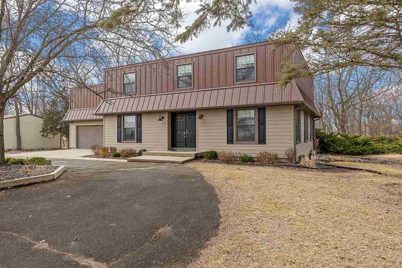 5297 Sand Road SE Iowa City IA 52240