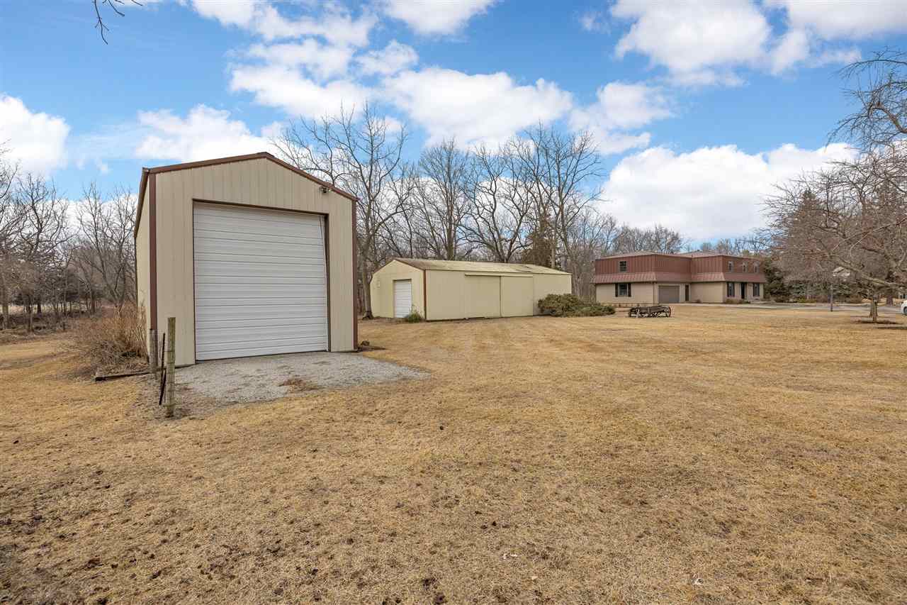 5297 Sand Road SE Iowa City IA 52240