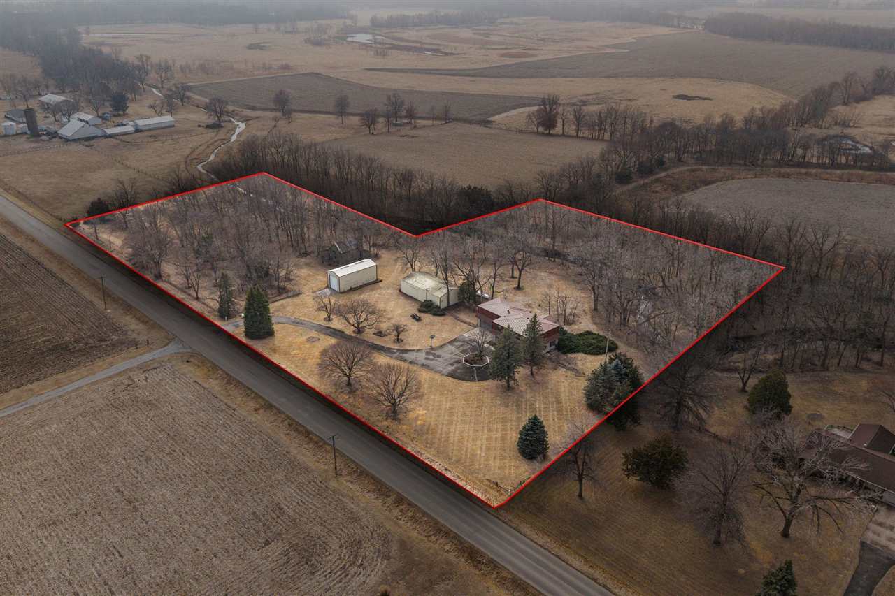 5297 Sand Road SE Iowa City IA 52240