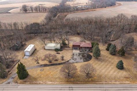 5297 Sand Road SE Iowa City IA 52240