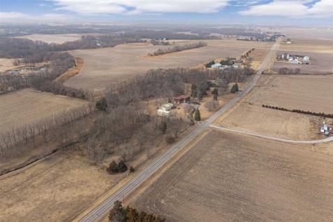 5297 Sand Road SE Iowa City IA 52240