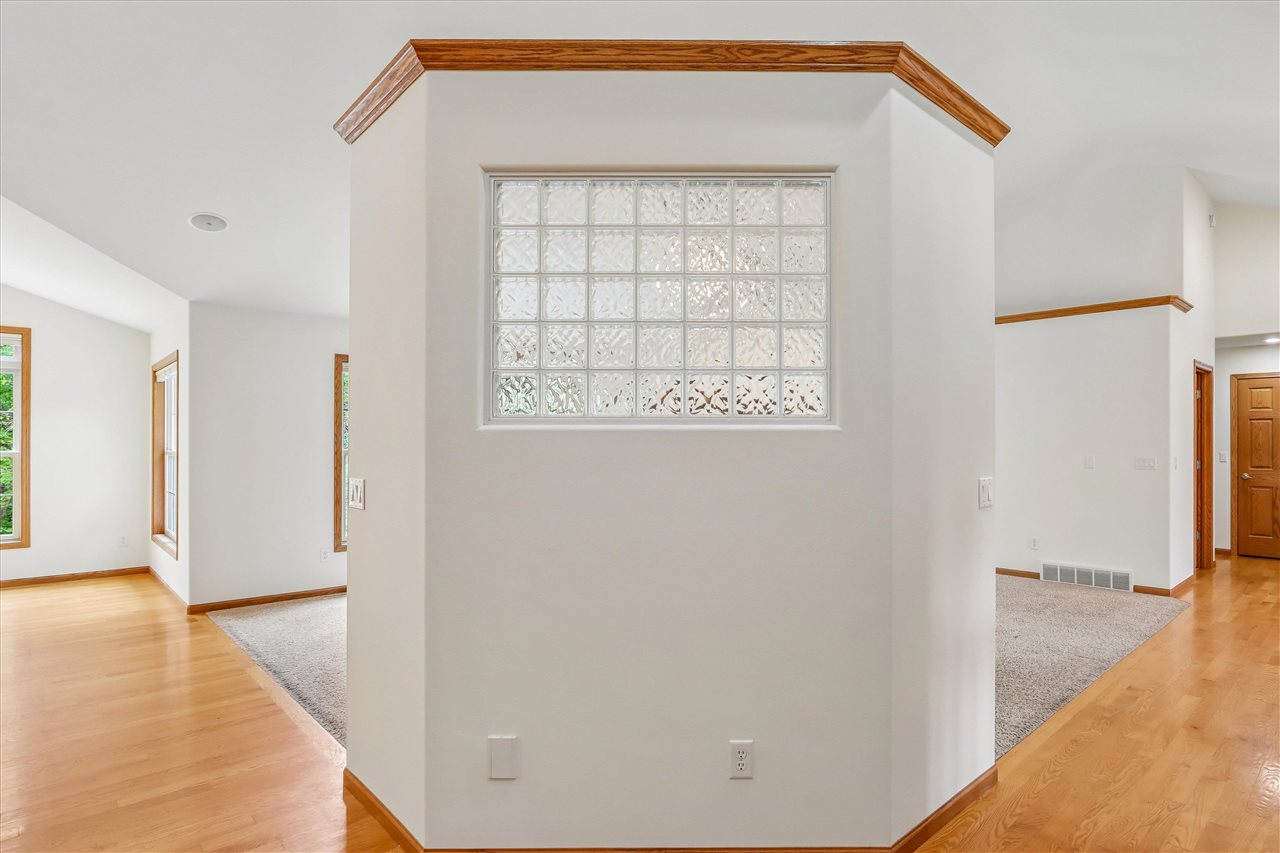 1070 Forest Edge Drive Coralville IA 52241