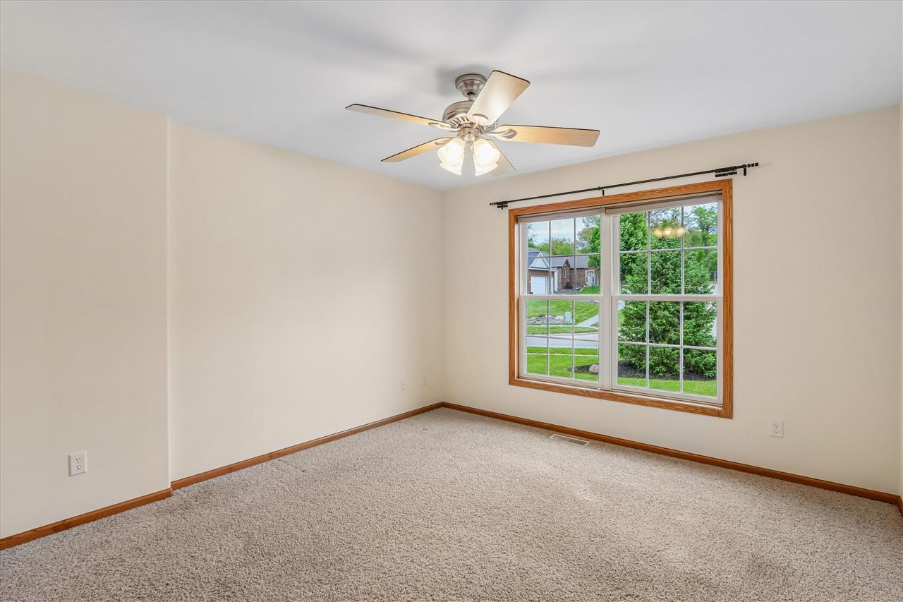 1070 Forest Edge Drive Coralville IA 52241