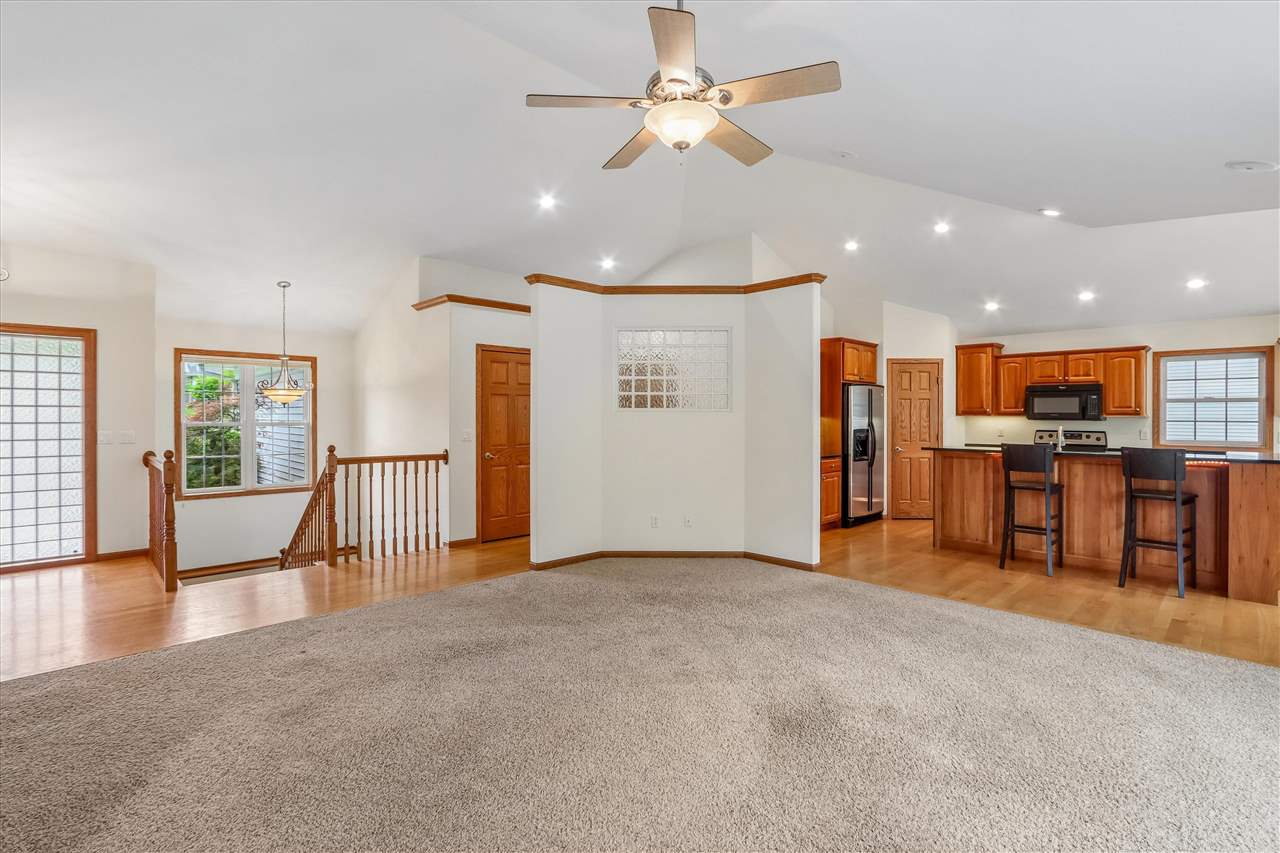1070 Forest Edge Drive Coralville IA 52241