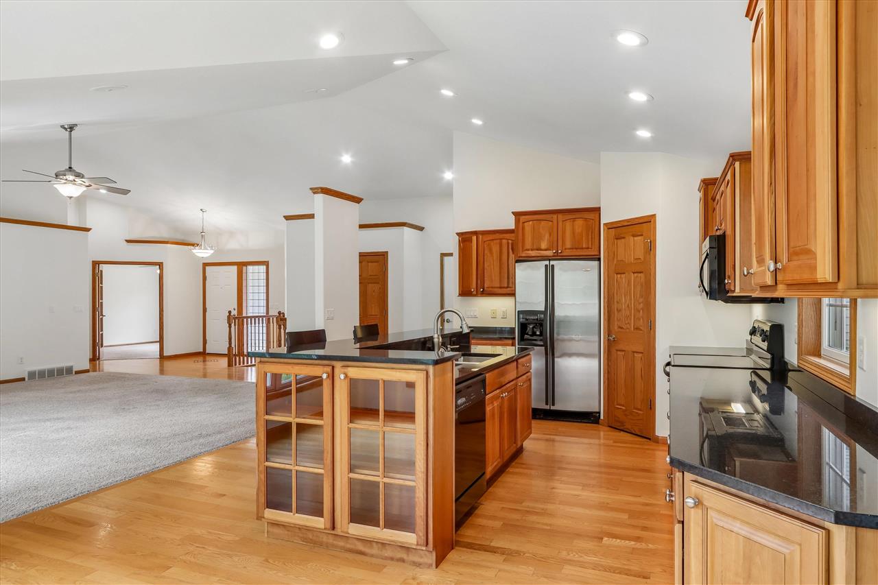 1070 Forest Edge Drive Coralville IA 52241
