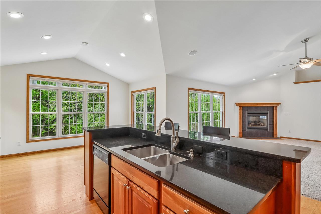1070 Forest Edge Drive Coralville IA 52241