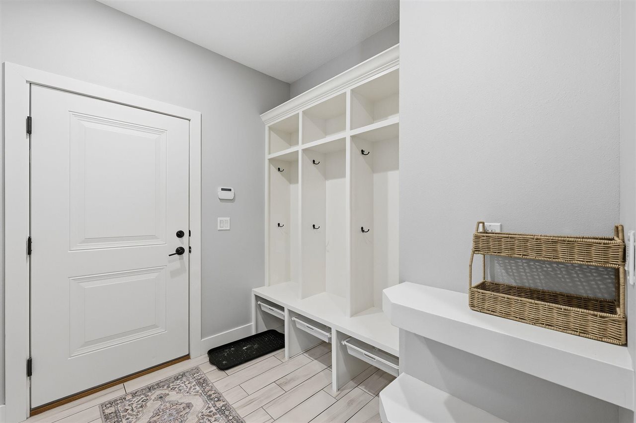 3004 Forrest Meadow Lane Hiawatha IA 52233