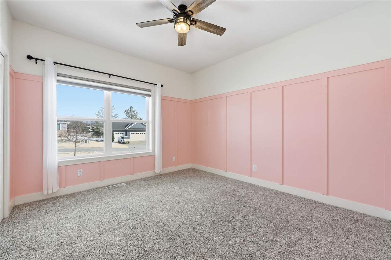 3004 Forrest Meadow Lane Hiawatha IA 52233