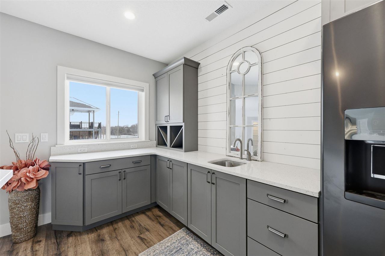 3004 Forrest Meadow Lane Hiawatha IA 52233
